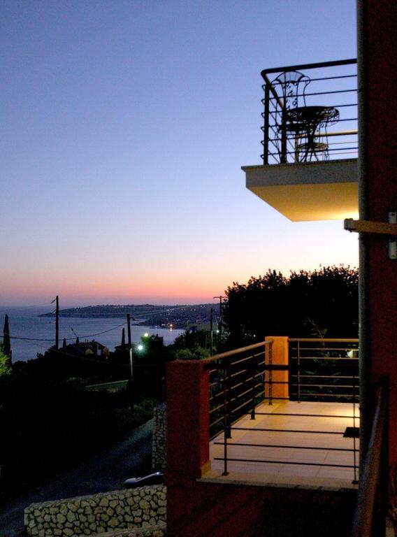 Erofili Villas Lourdata  Room photo